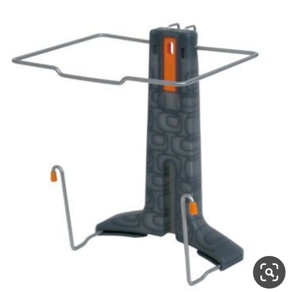 Casabella trash bag holder for trash